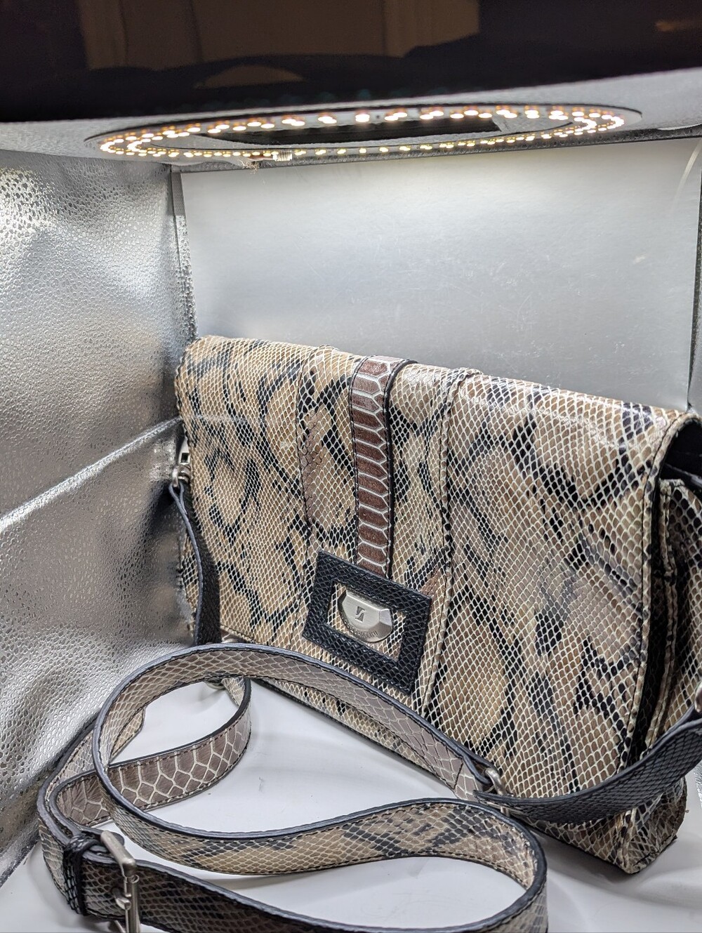 Santana Snakeskin Pattern Shoulder Bag Vintage